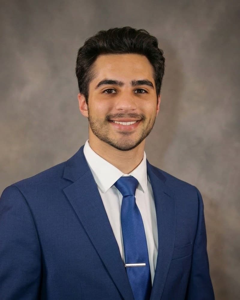 Portrait of Elijah Seidman, founder of Firmroot Digital
